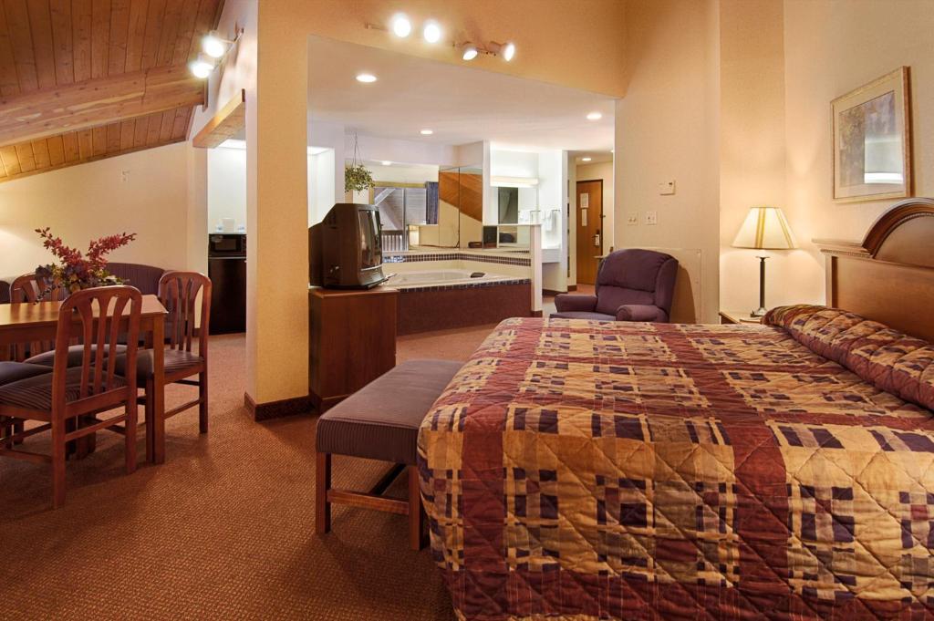 Hotel Baymont By Wyndham Dowagiac Habitación foto